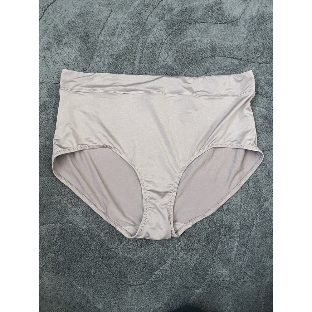 NEW Warners Women’s Underwear Size 4XL